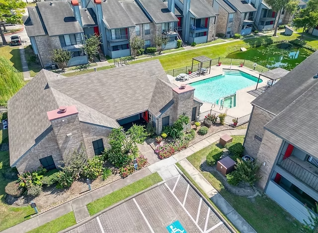 Aerial view of the clubhouse, pool and courtyard
